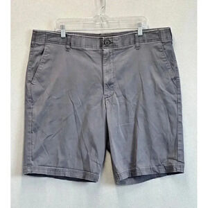 Lee‎ Extreme Comfort Men's Sz 42 Chino Shorts Gray Stretchy Slash Pockets Casual